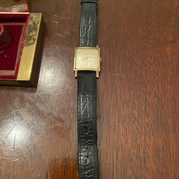 Vintage Swiss Longines Watch & Case - Picture 8 of 12